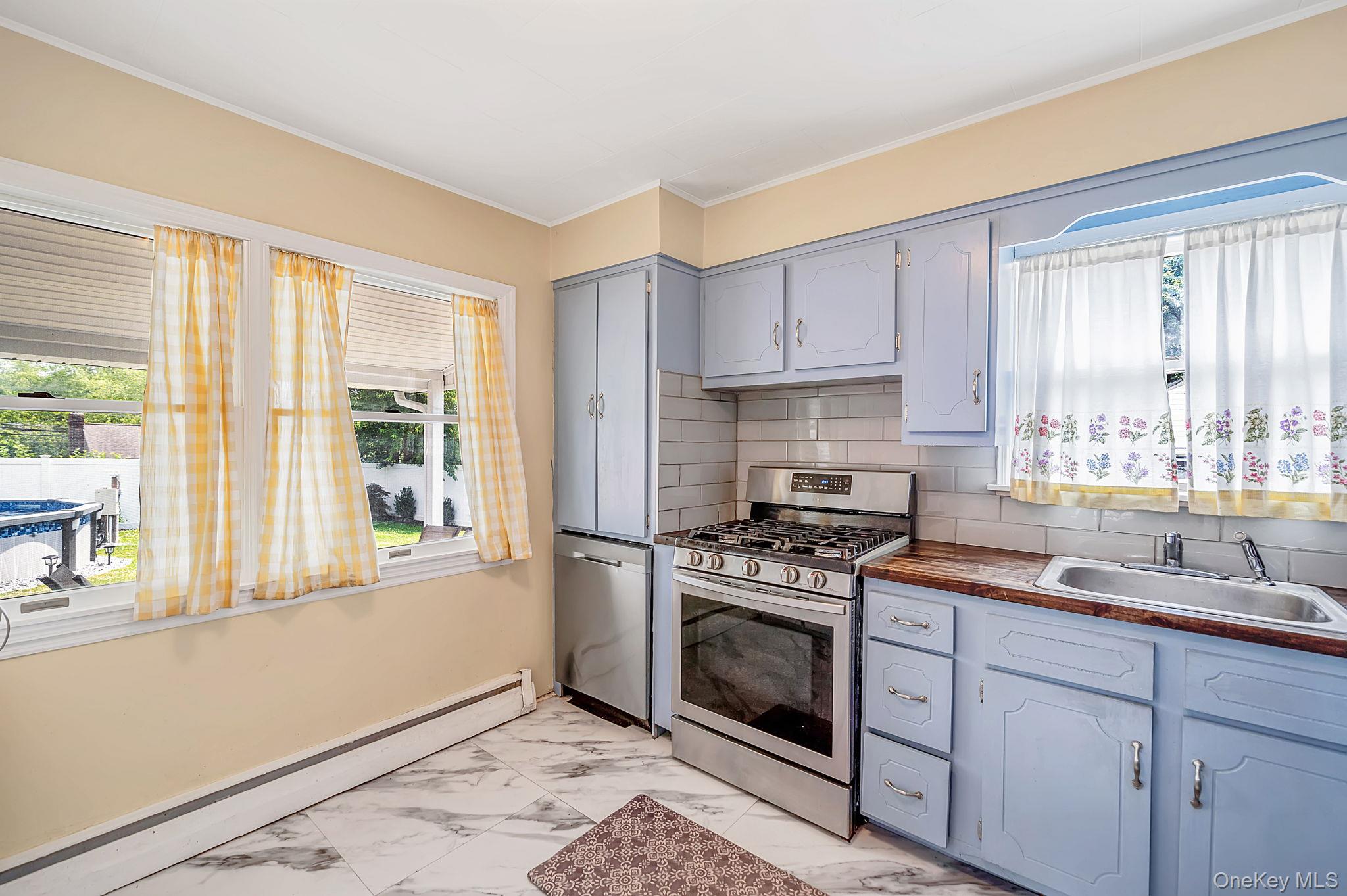 1 Blue Spruce Lane – For Sale photo 21