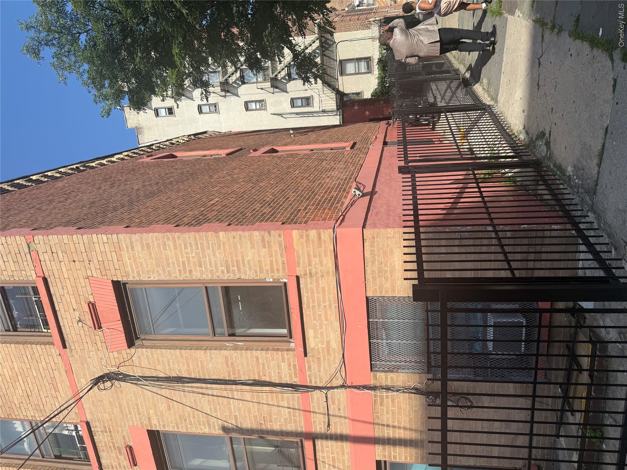 2186 Washington Avenue – For Sale photo 2