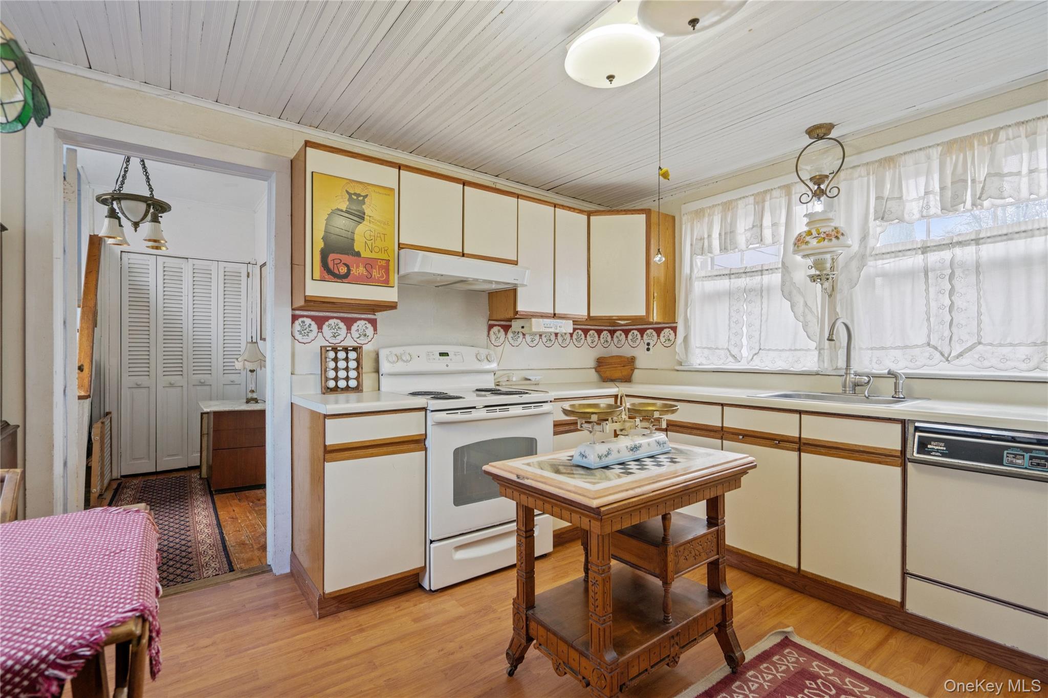 449 Montauk Highway – For Sale photo 19