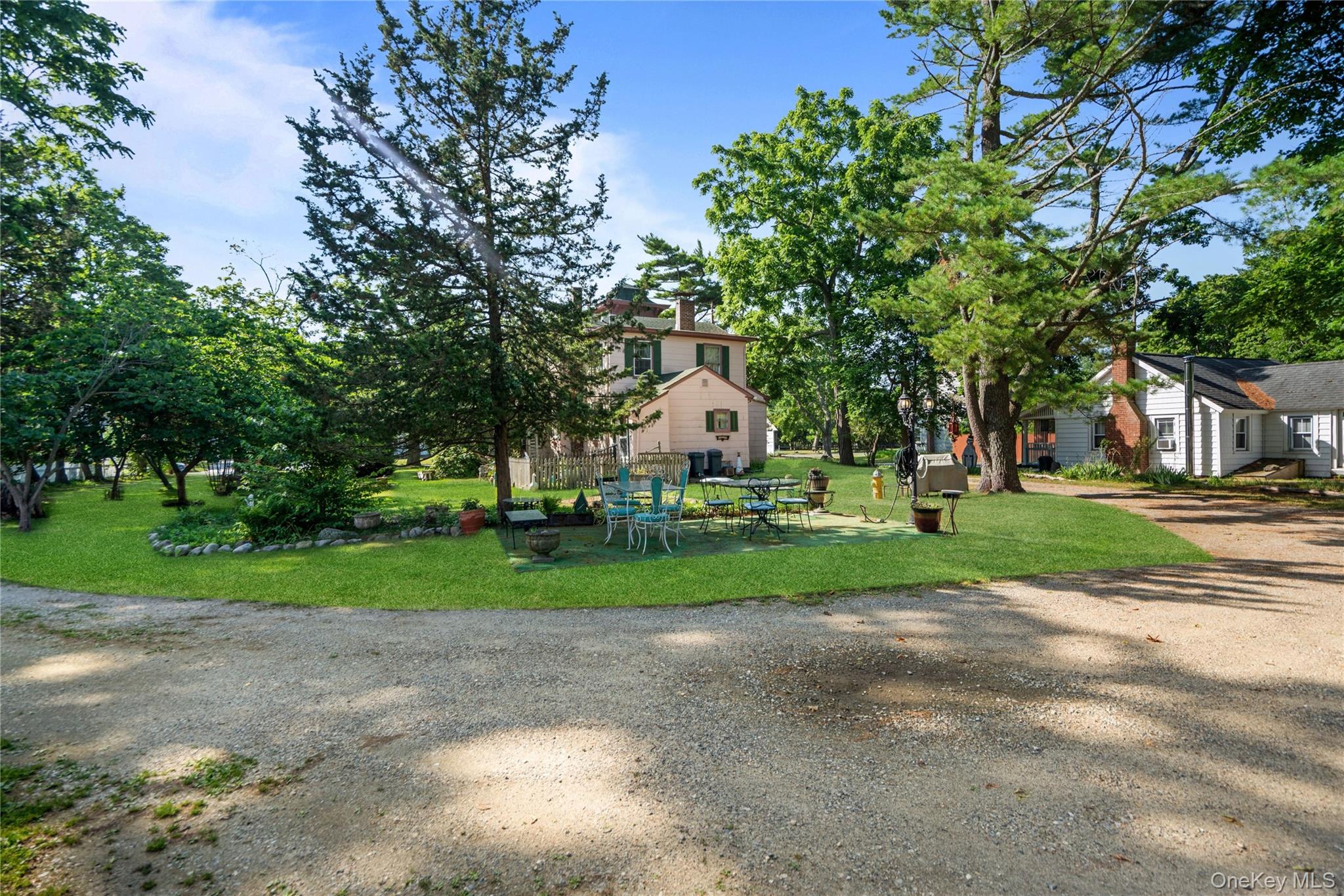 449 Montauk Highway – For Sale photo 40