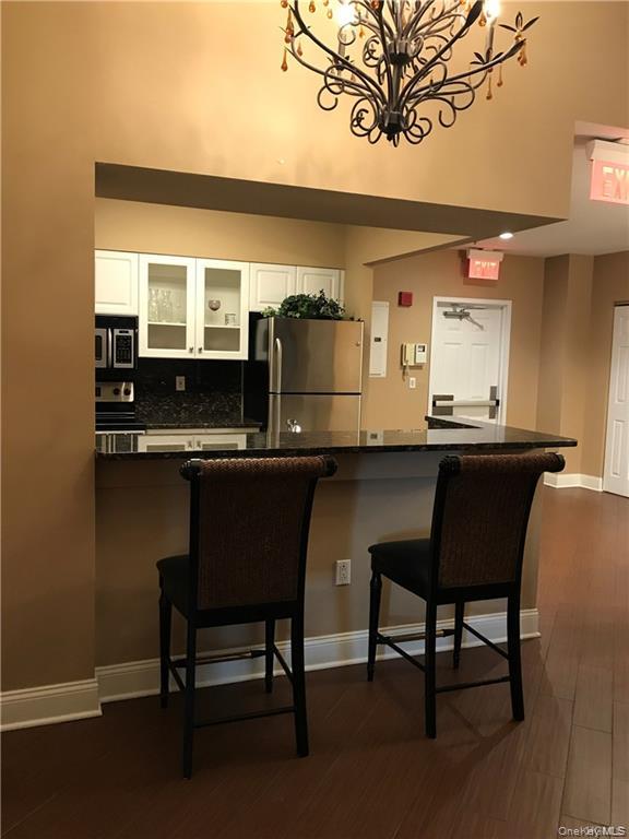100 New Roc City Place, Unit 204 photo 19