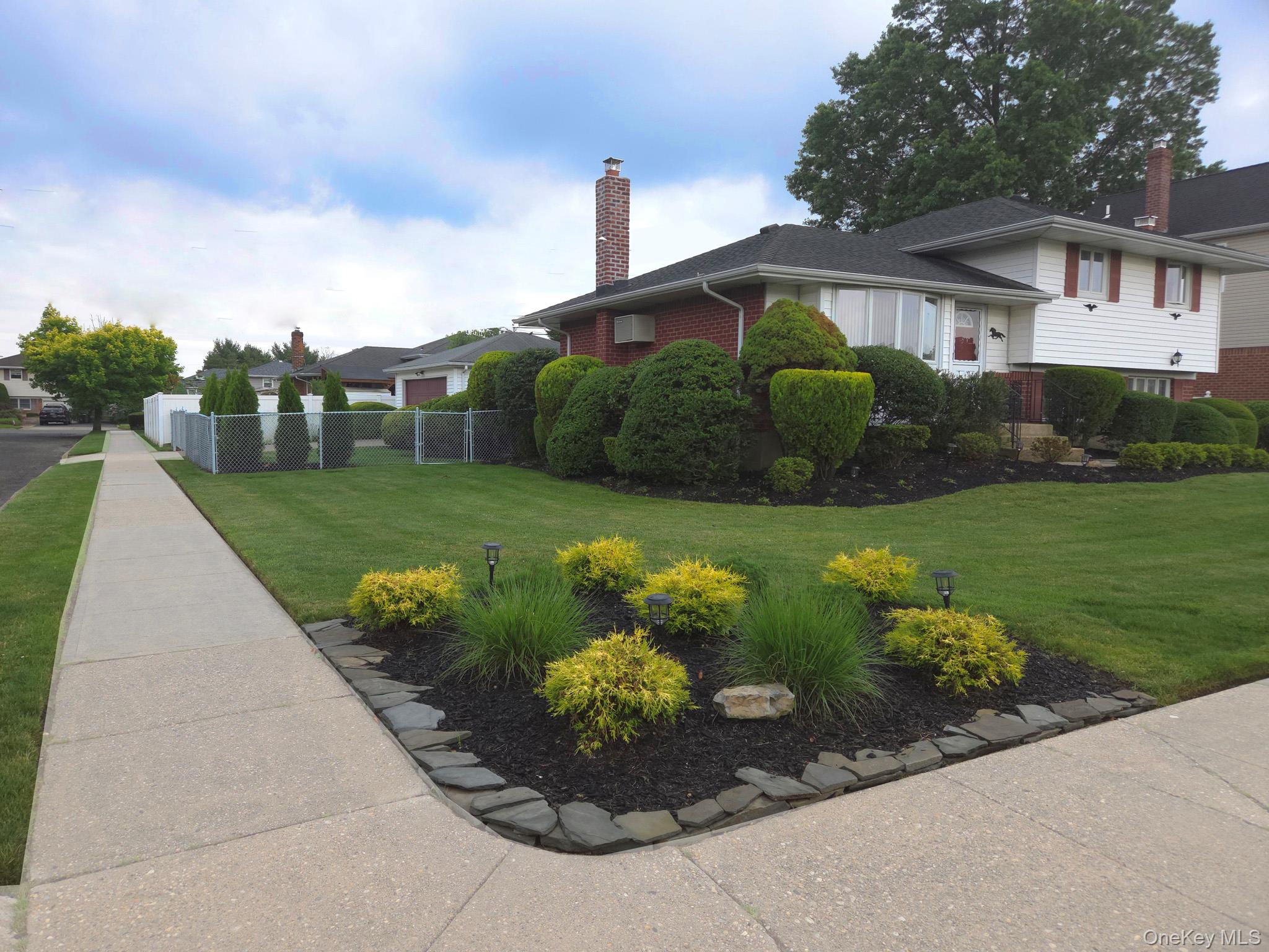 51 Eileen Avenue – For Sale
