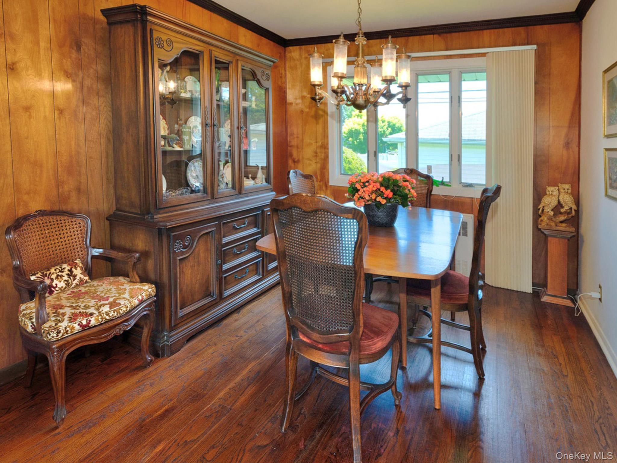 51 Eileen Avenue – For Sale photo 14