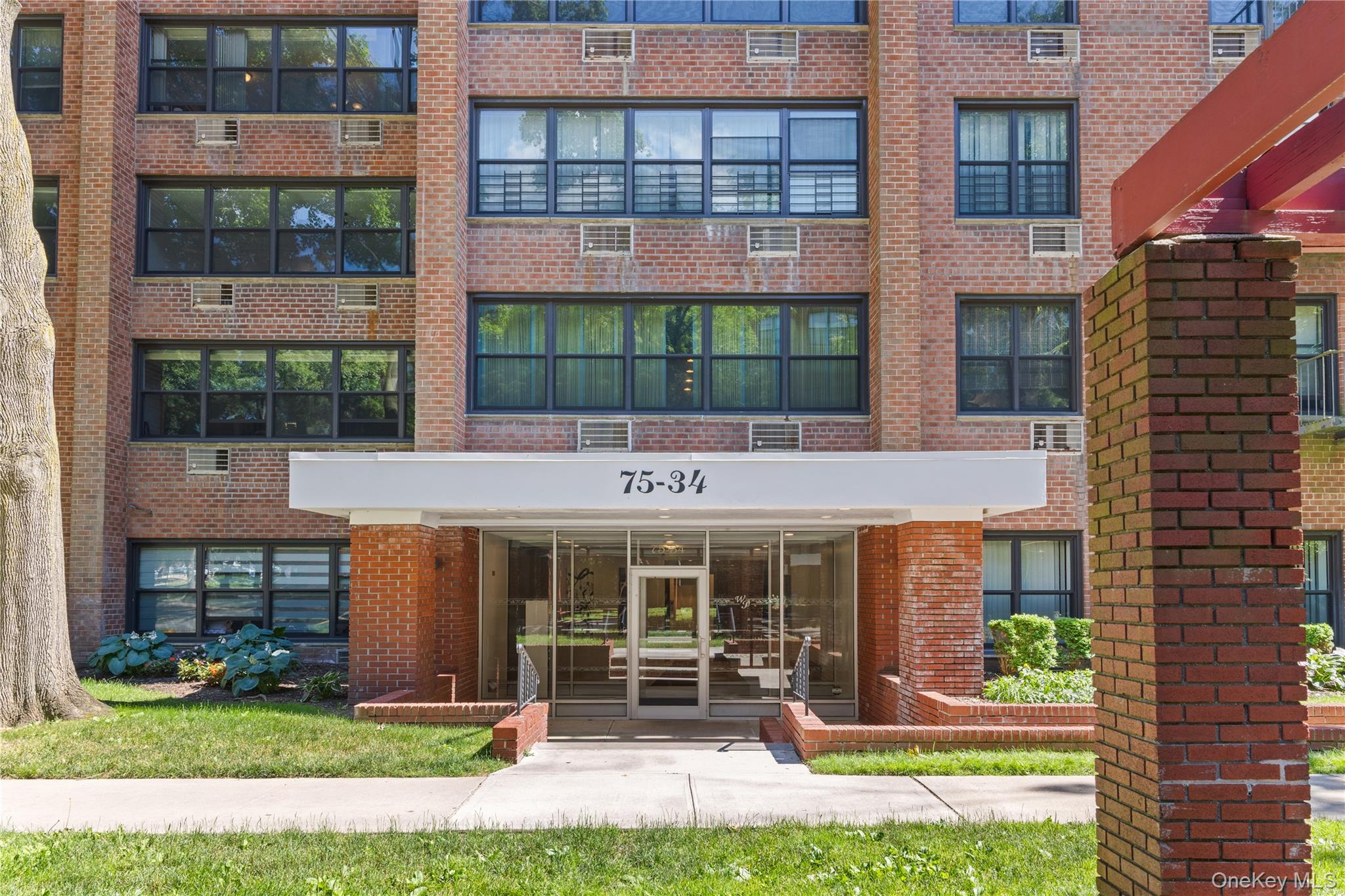 75-34 Bell Boulevard, Unit LF
