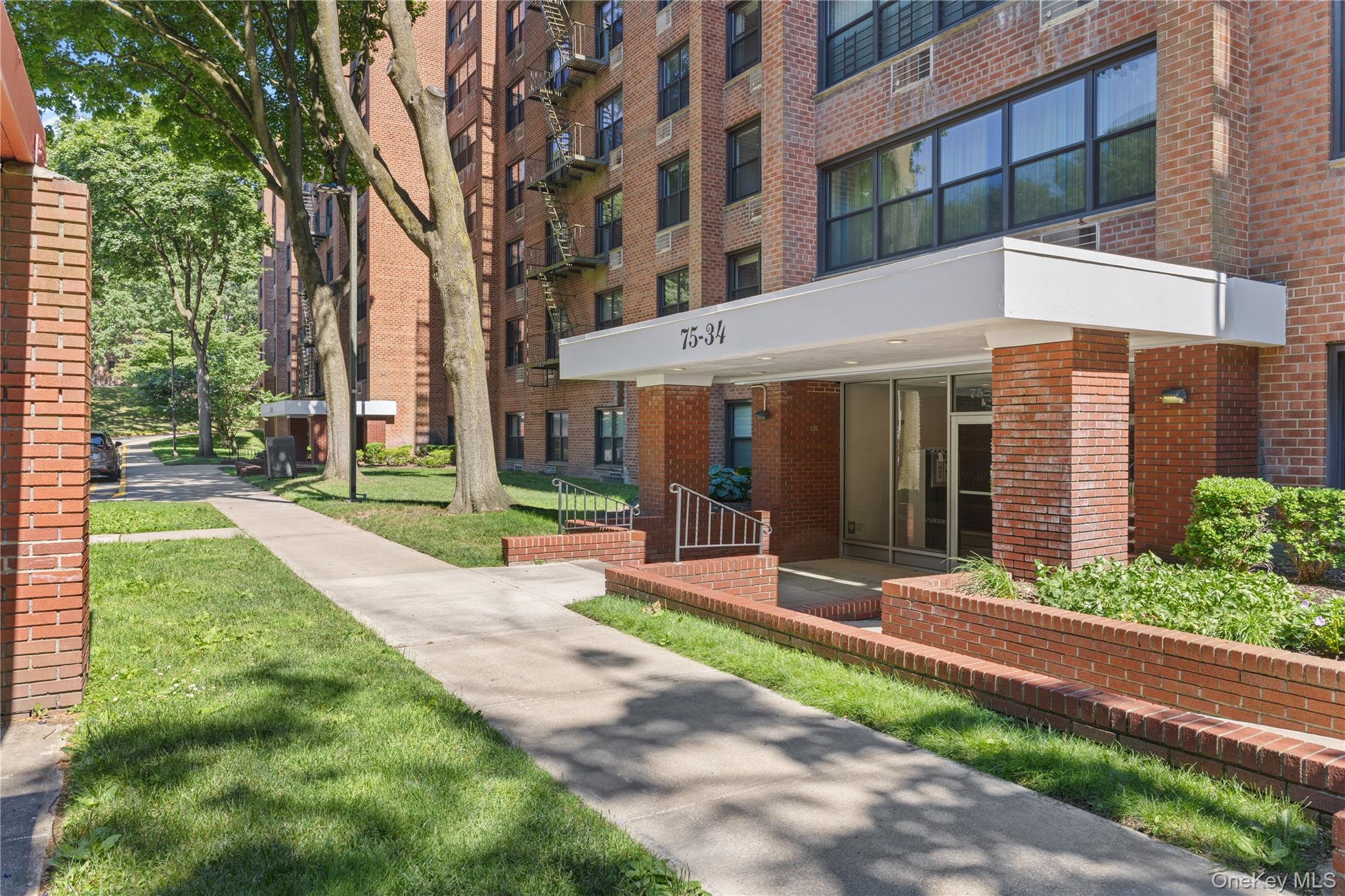 75-34 Bell Boulevard, Unit LF photo 2