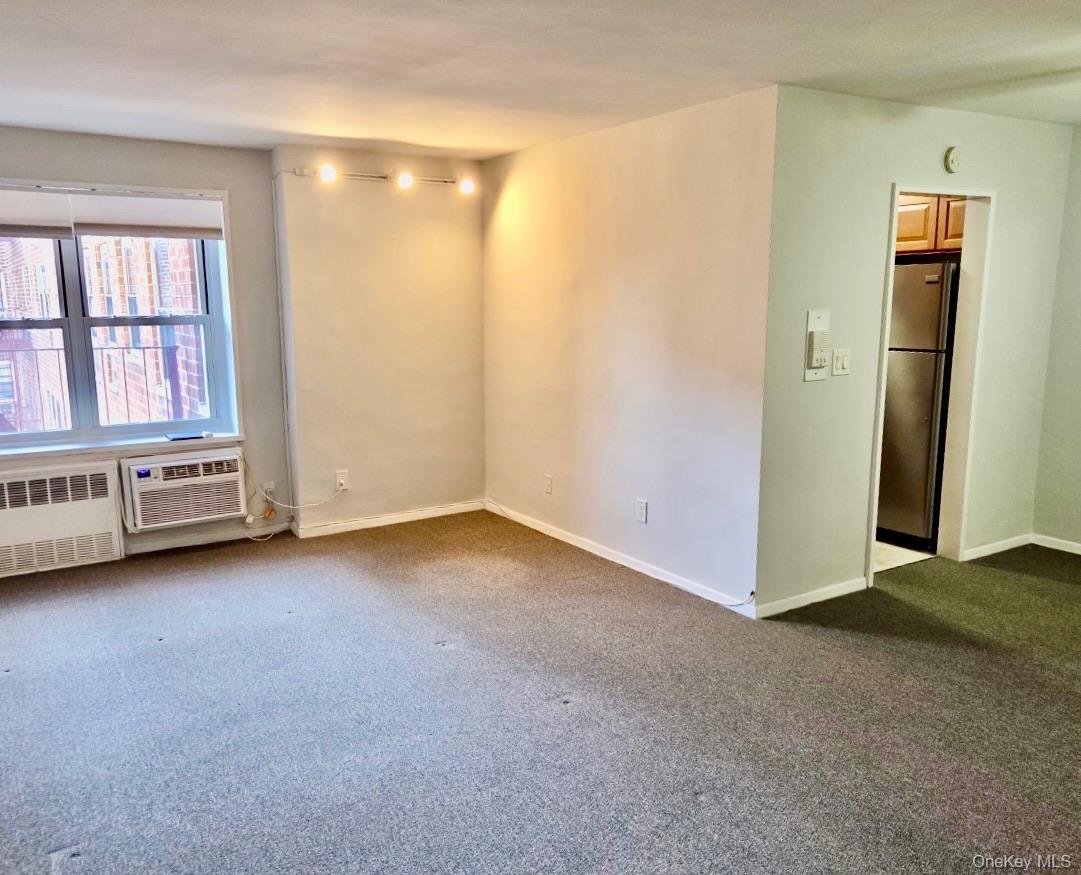 100 Lincoln Avenue, Unit 7B photo 2