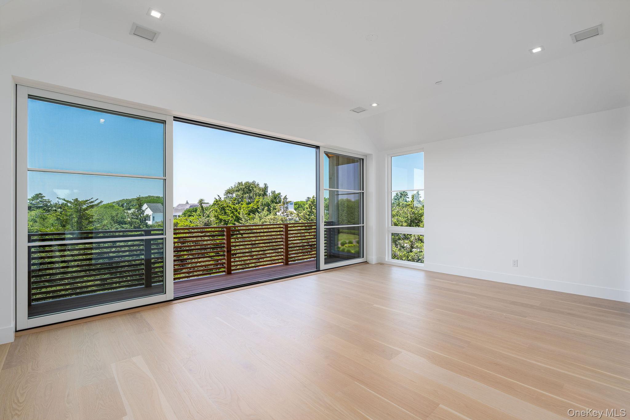 9 E Division Street – For Sale photo 37