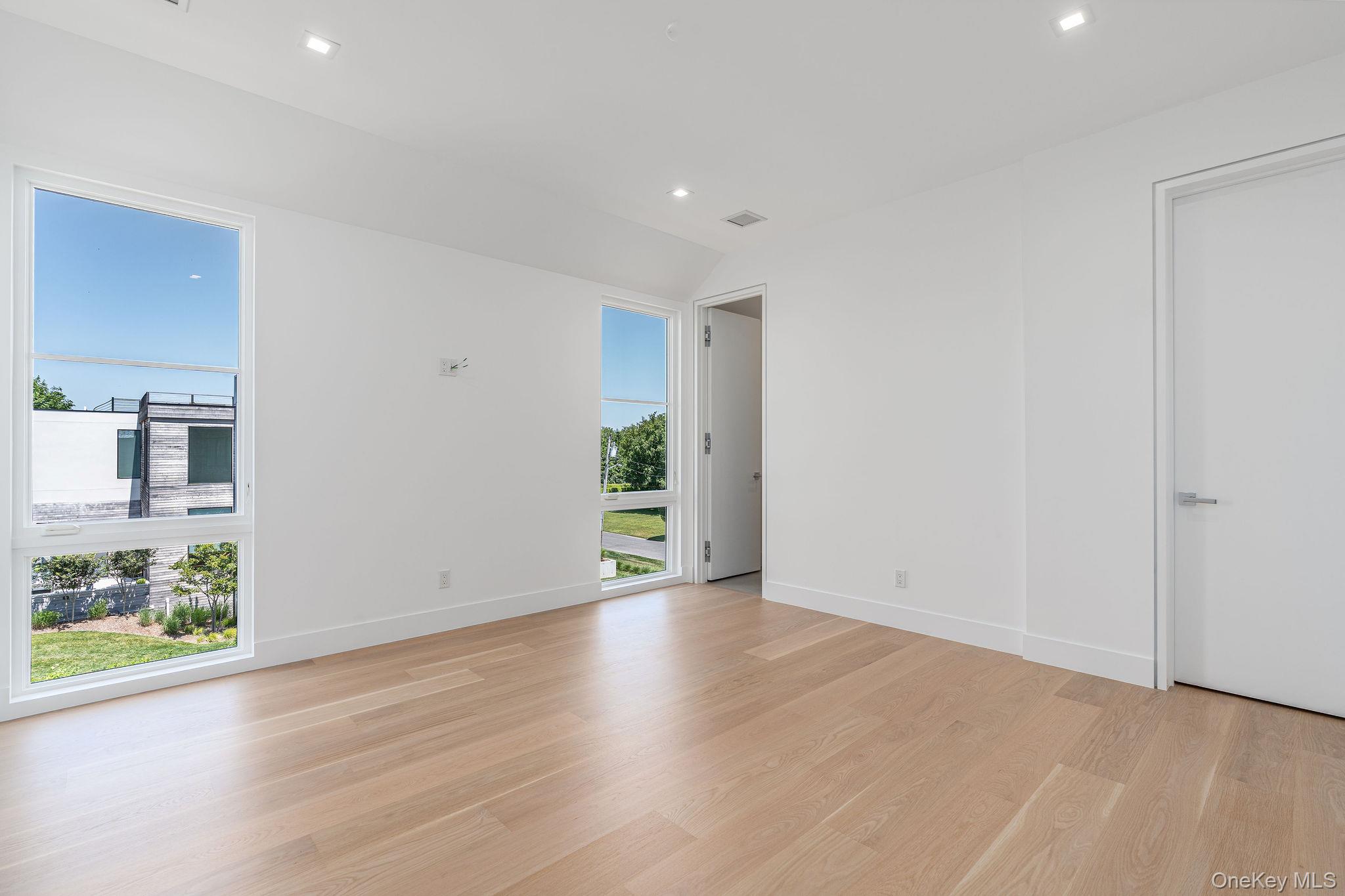 9 E Division Street – For Sale photo 44