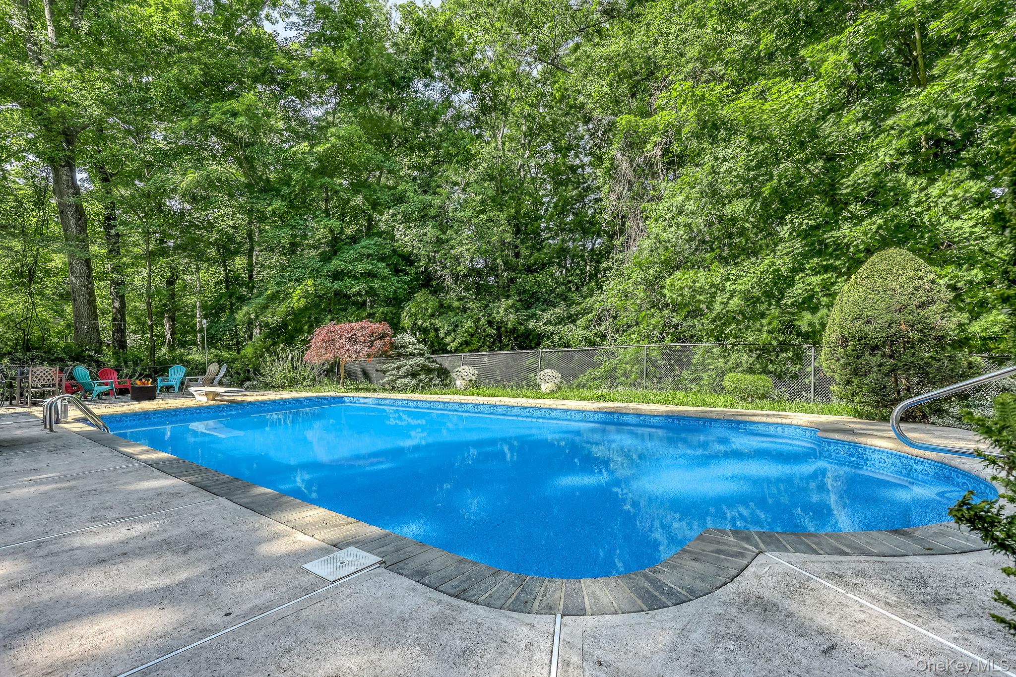 26 River Road – For Sale photo 5