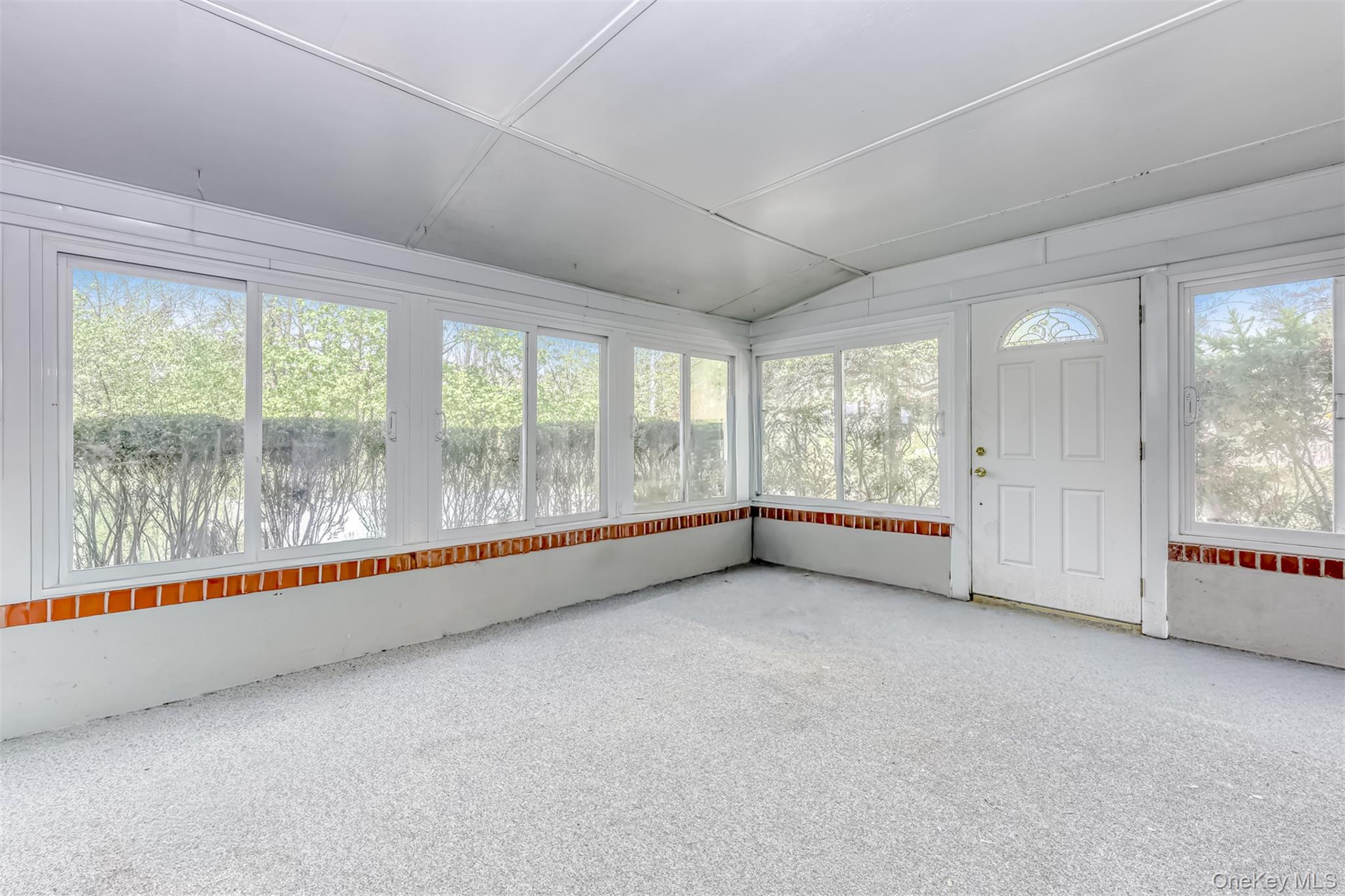 26 River Road – For Sale photo 21