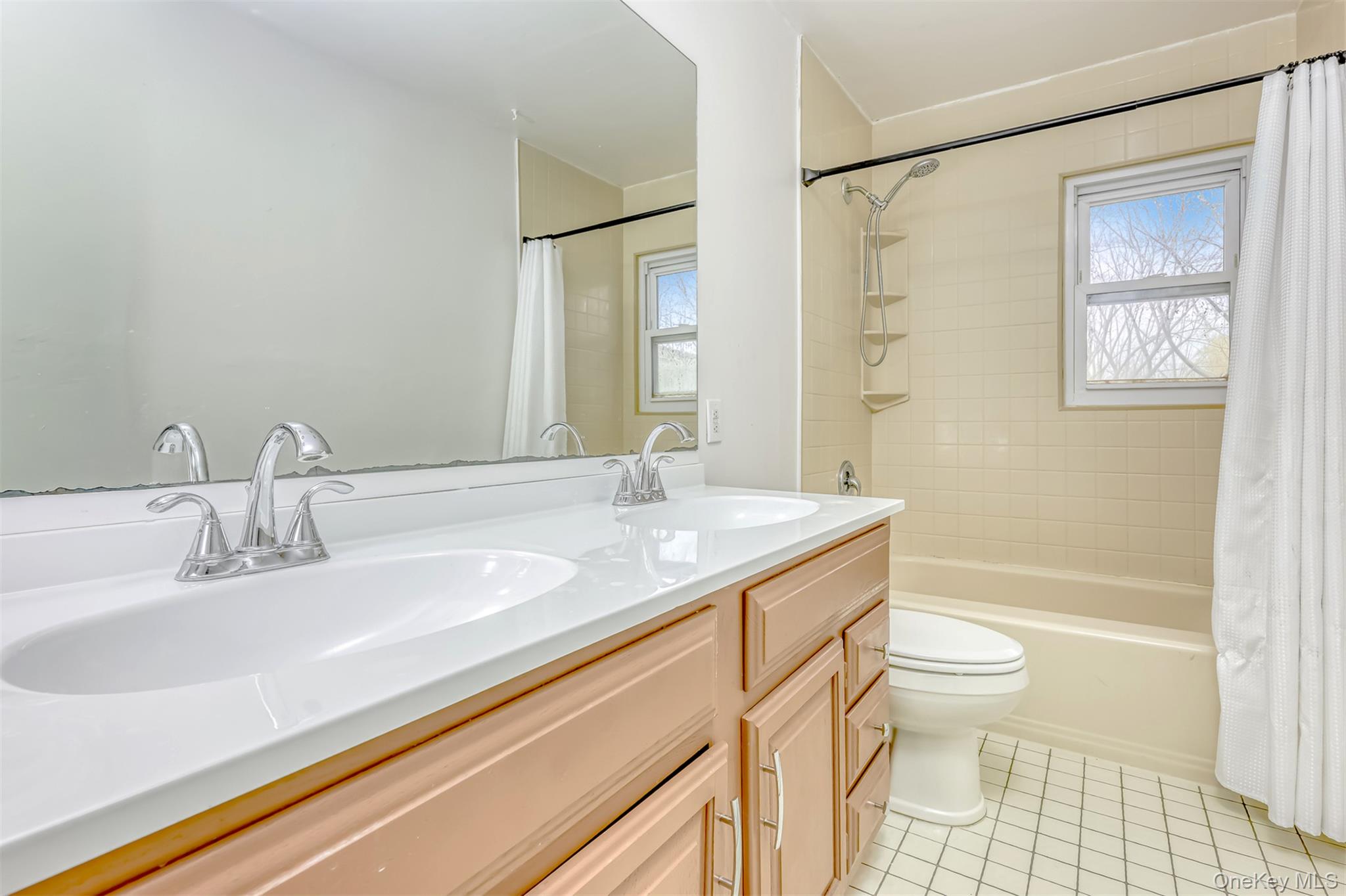 26 River Road – For Sale photo 20