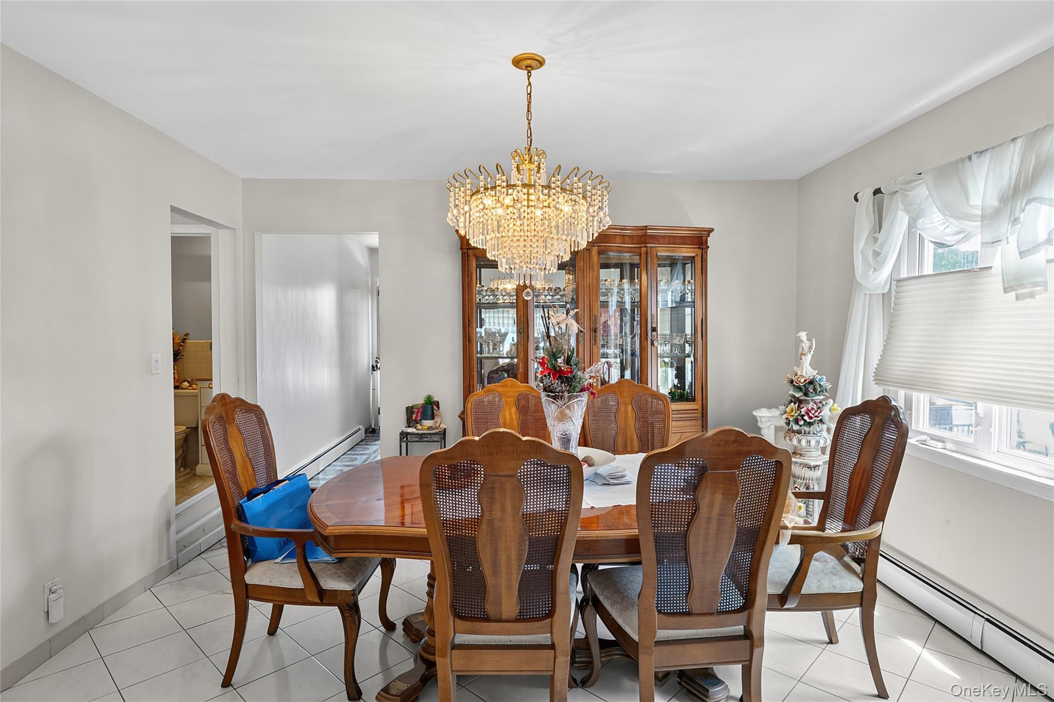 22 Curtis Lane – For Sale photo 14