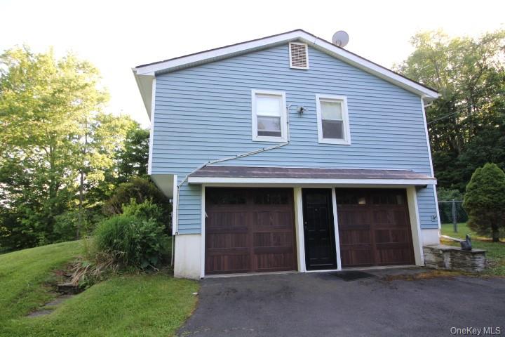 545 Stump Pond Road – For Sale photo 3