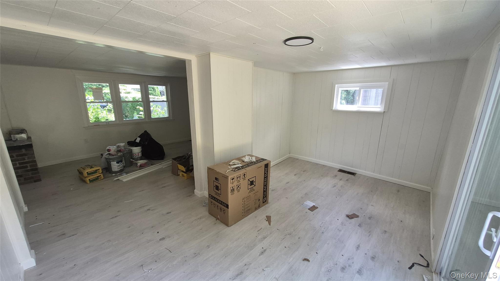 9 High Street – For Rent photo 6