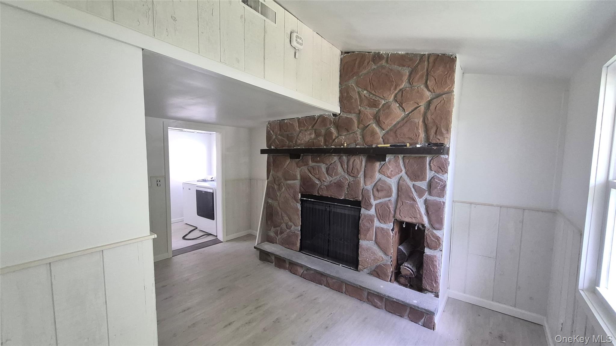 9 High Street – For Rent photo 10