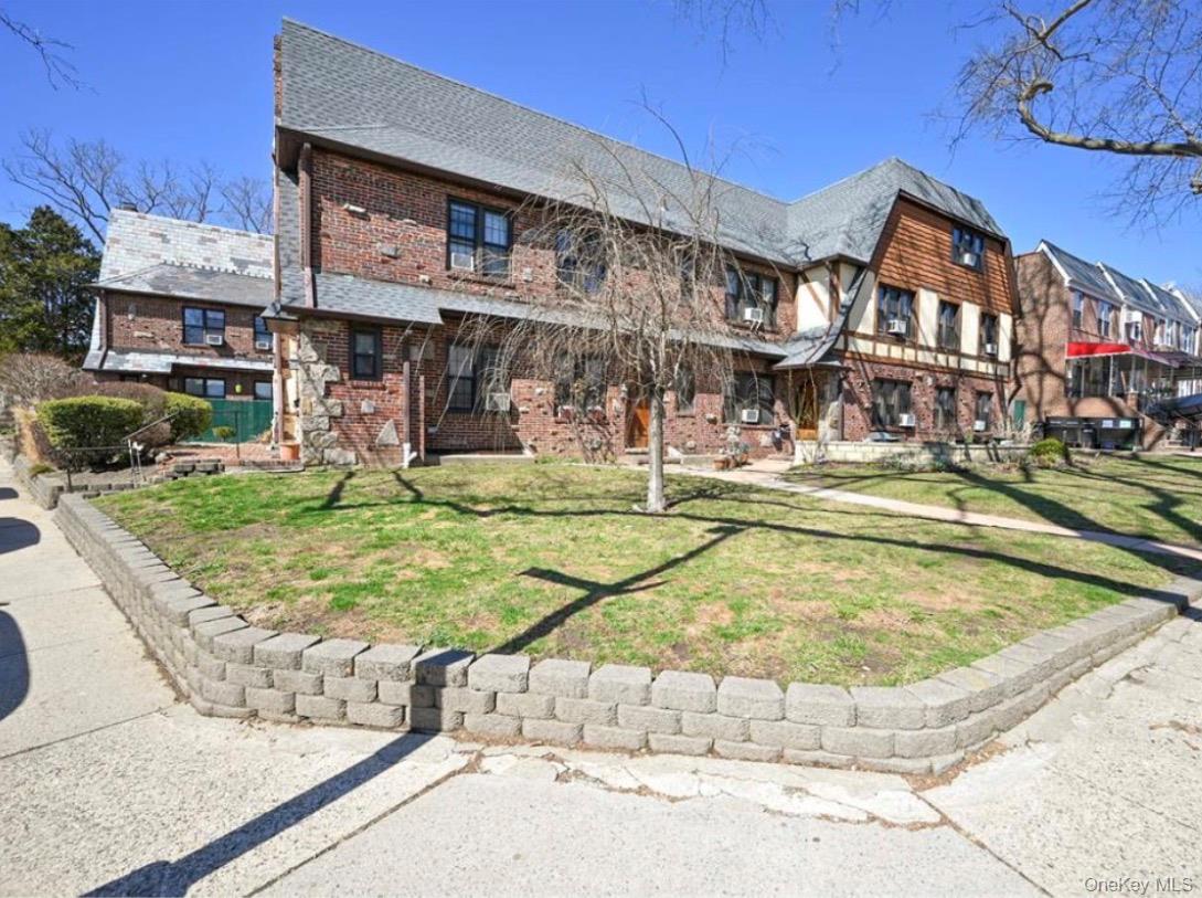 190-15 Crocheron Avenue – For Sale photo 16