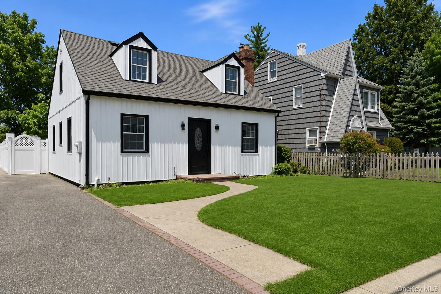 48 Flower Street – For Sale photo 3