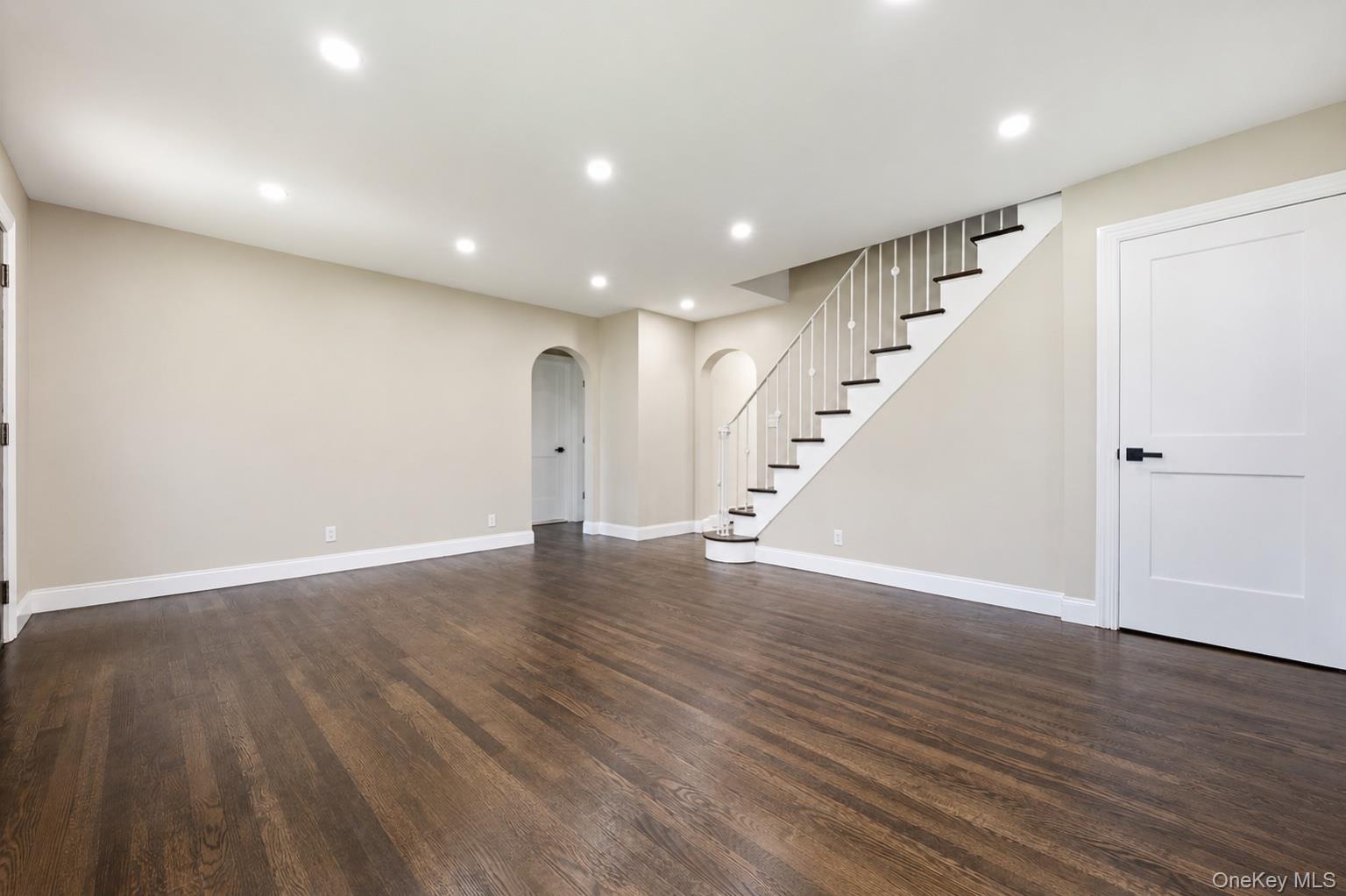 48 Flower Street – For Sale photo 13