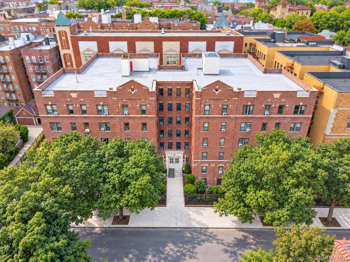 34-20 83rd Street, Unit 3D photo 2