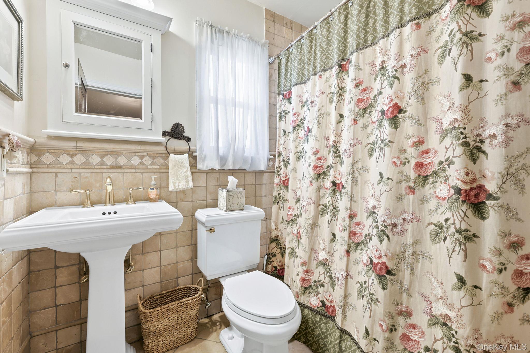 873 James Street – For Sale photo 18