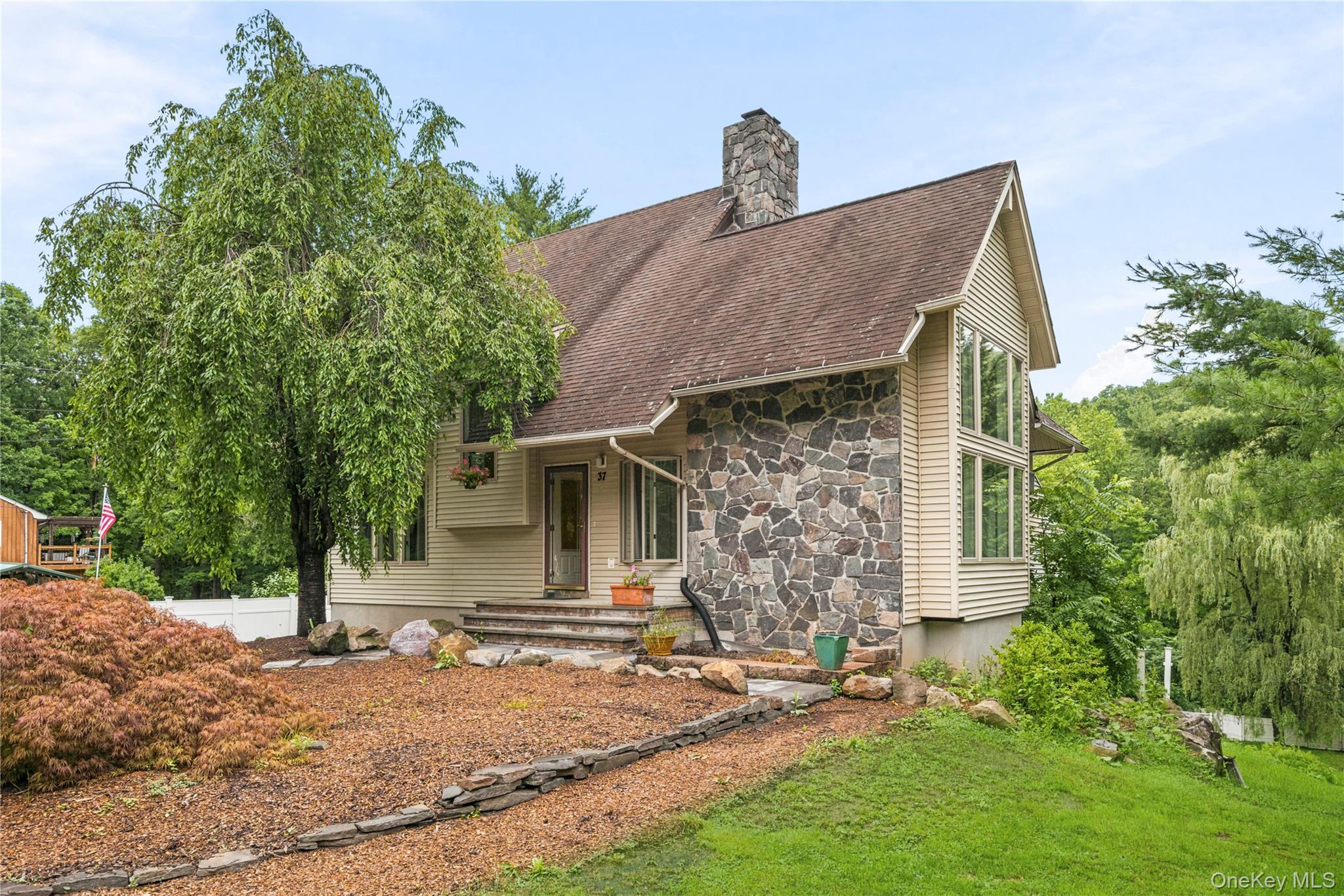 37 Rumsey Road – For Sale photo 4