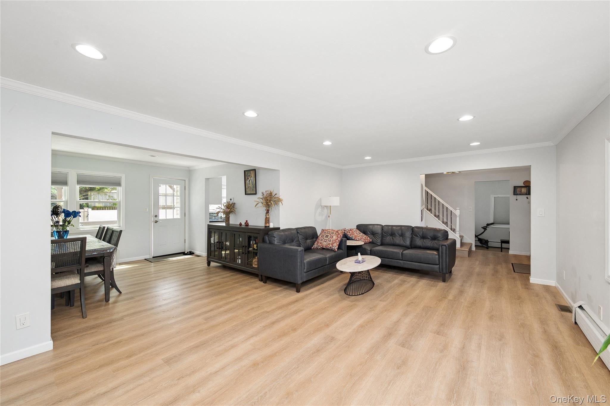 1954 Kirkwood Avenue – For Sale photo 6