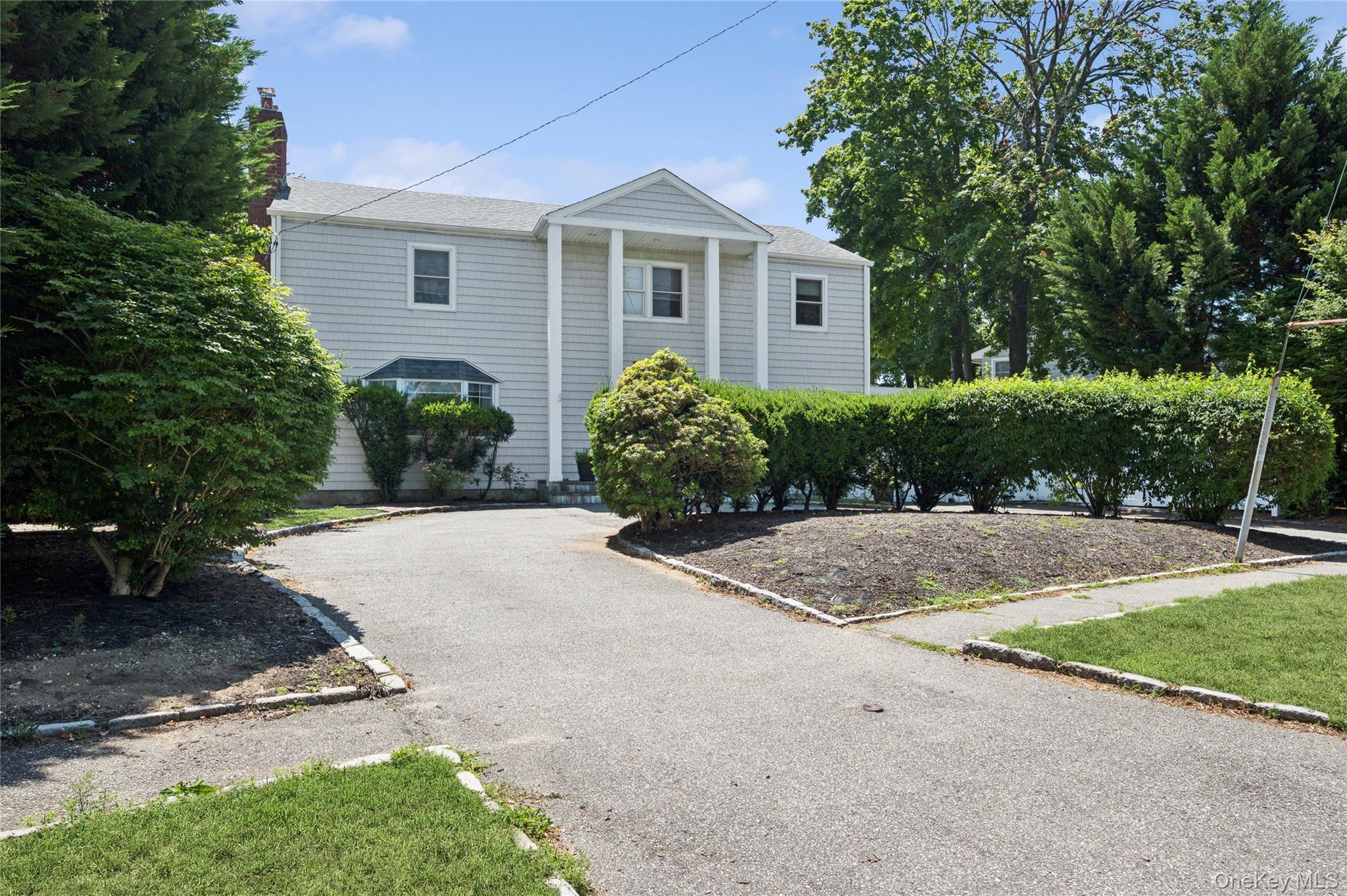 1954 Kirkwood Avenue – For Sale