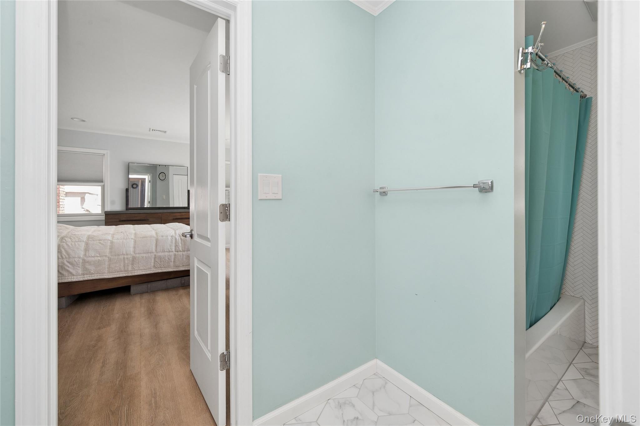 1954 Kirkwood Avenue – For Sale photo 18