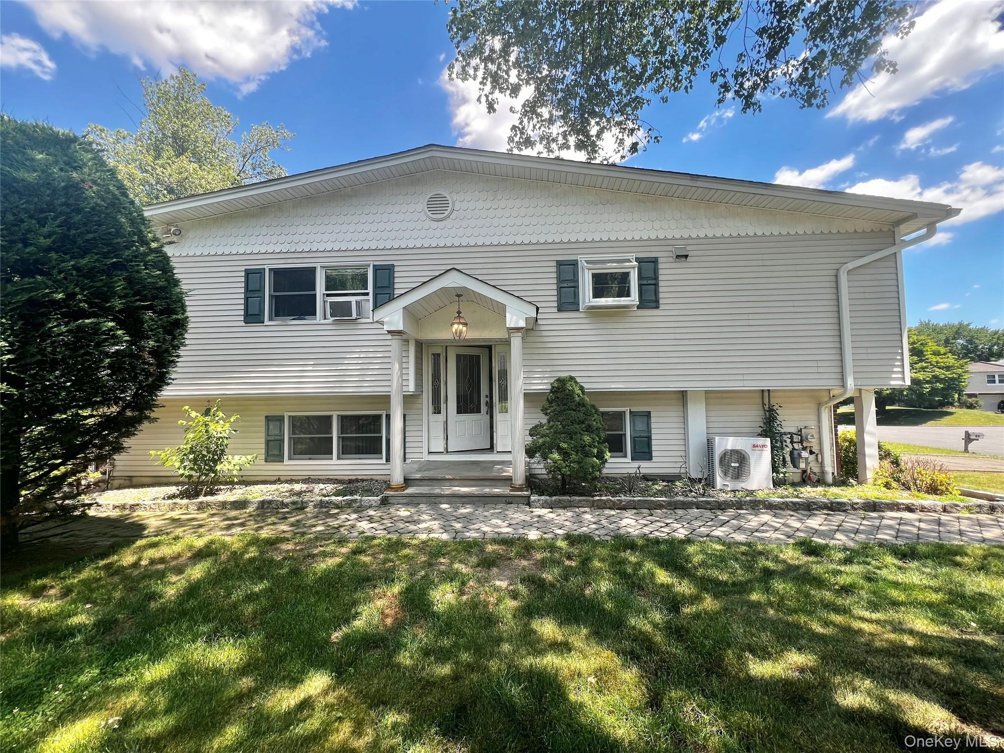 21 Vailshire Circle – For Sale