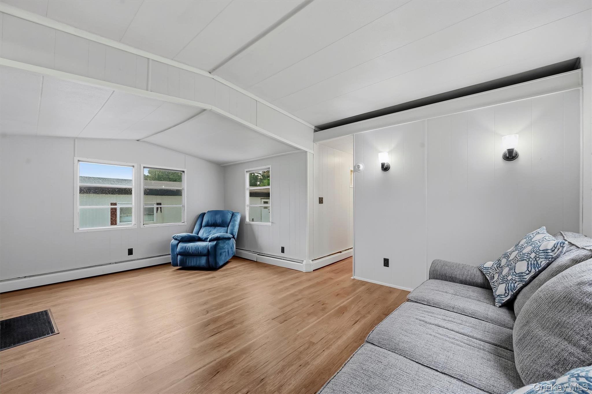 327 Currycross Road – For Sale photo 8