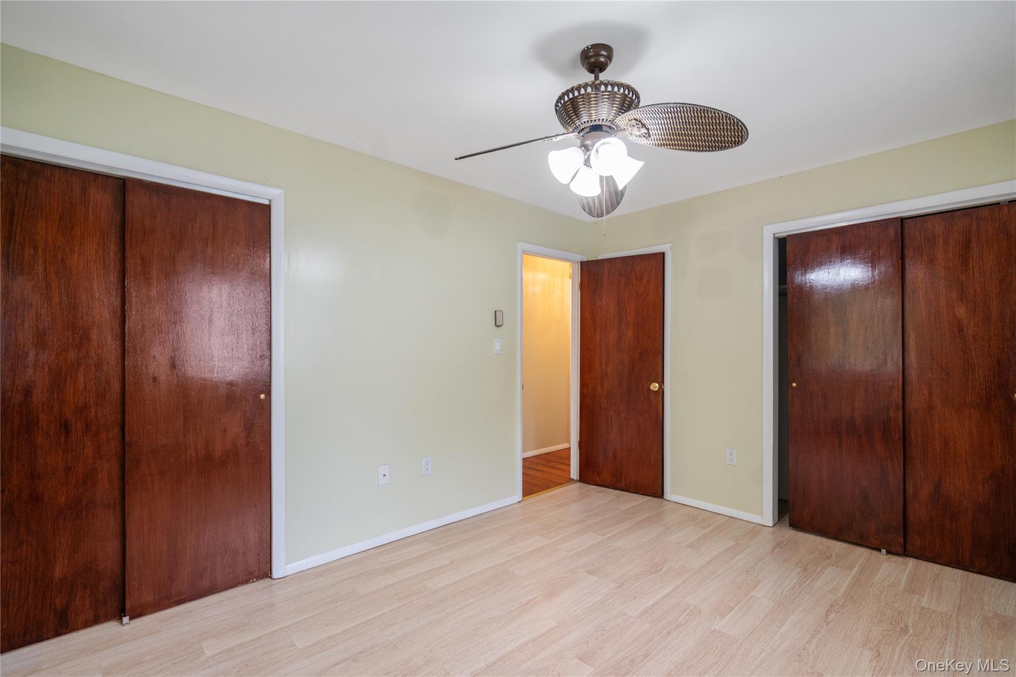 3 Harold Lane – For Rent photo 25