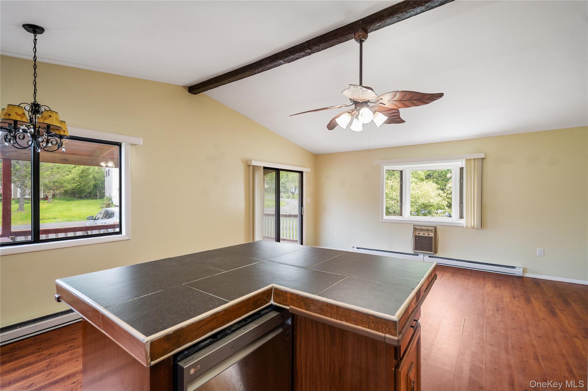 3 Harold Lane – For Rent photo 18