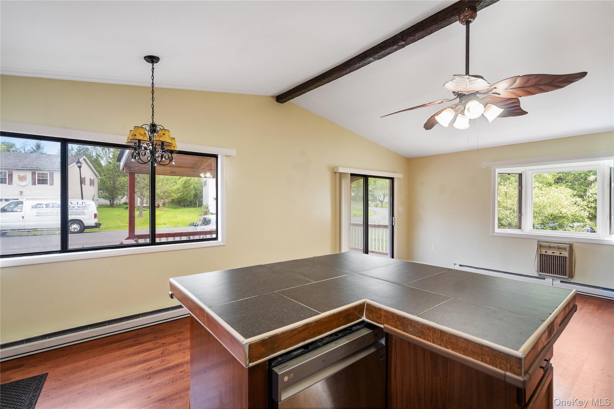 3 Harold Lane – For Rent photo 17