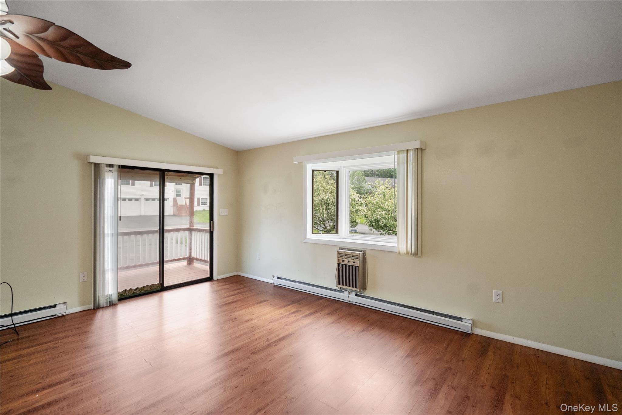 3 Harold Lane – For Rent photo 28