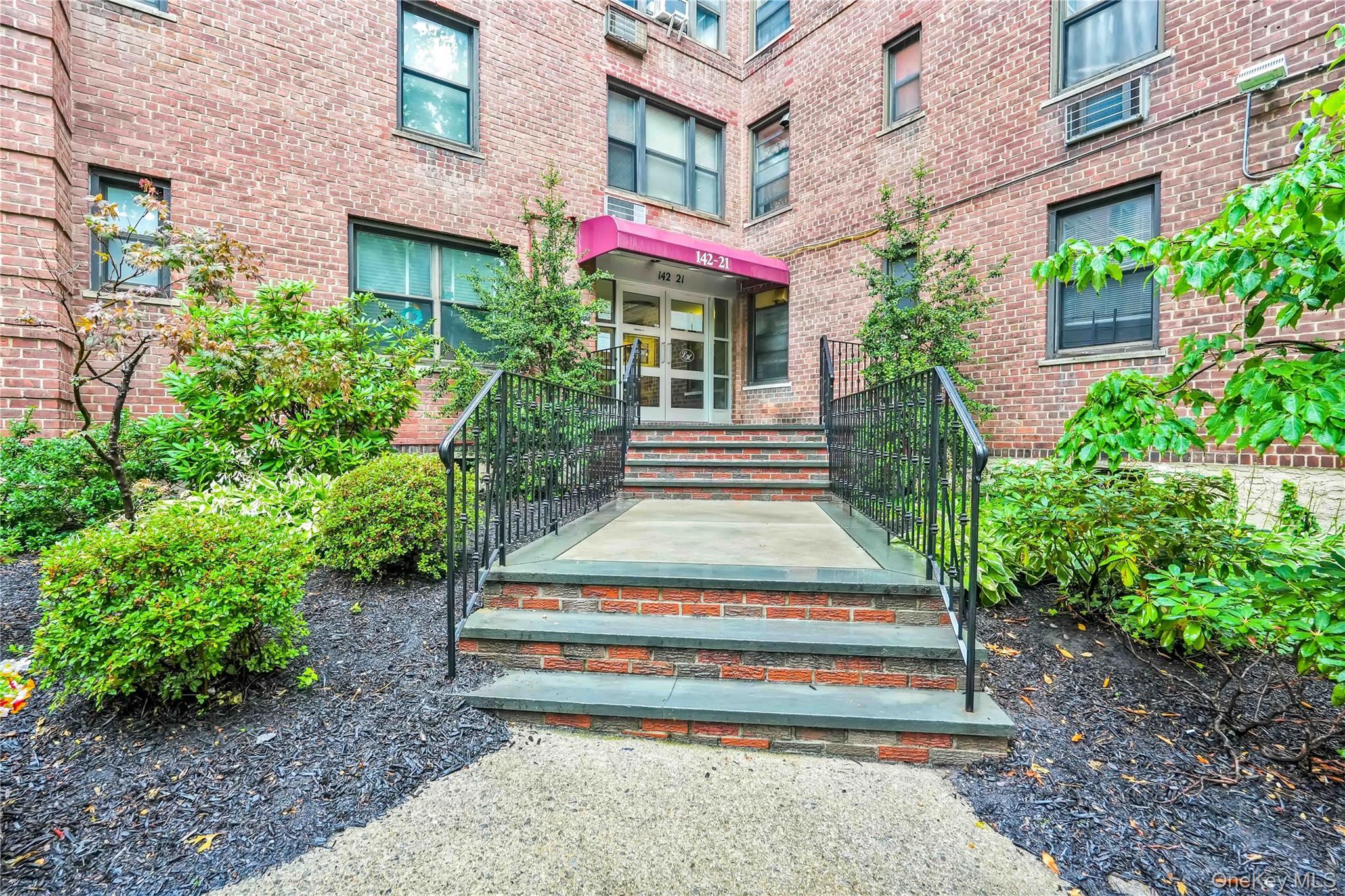 142-21 26th Avenue, Unit 5F photo 14