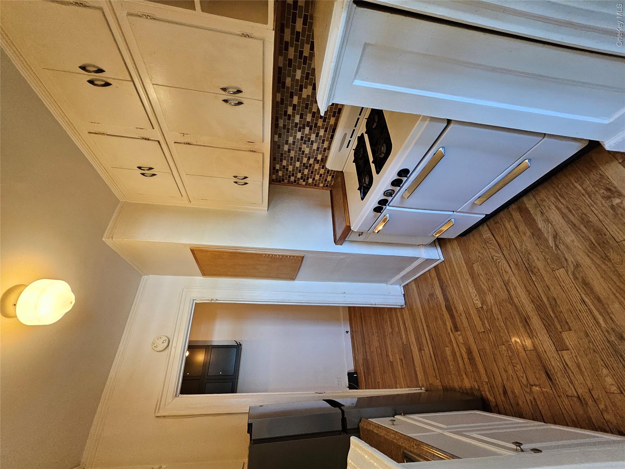 23 Old Mamaroneck Road, Unit 5K photo 17