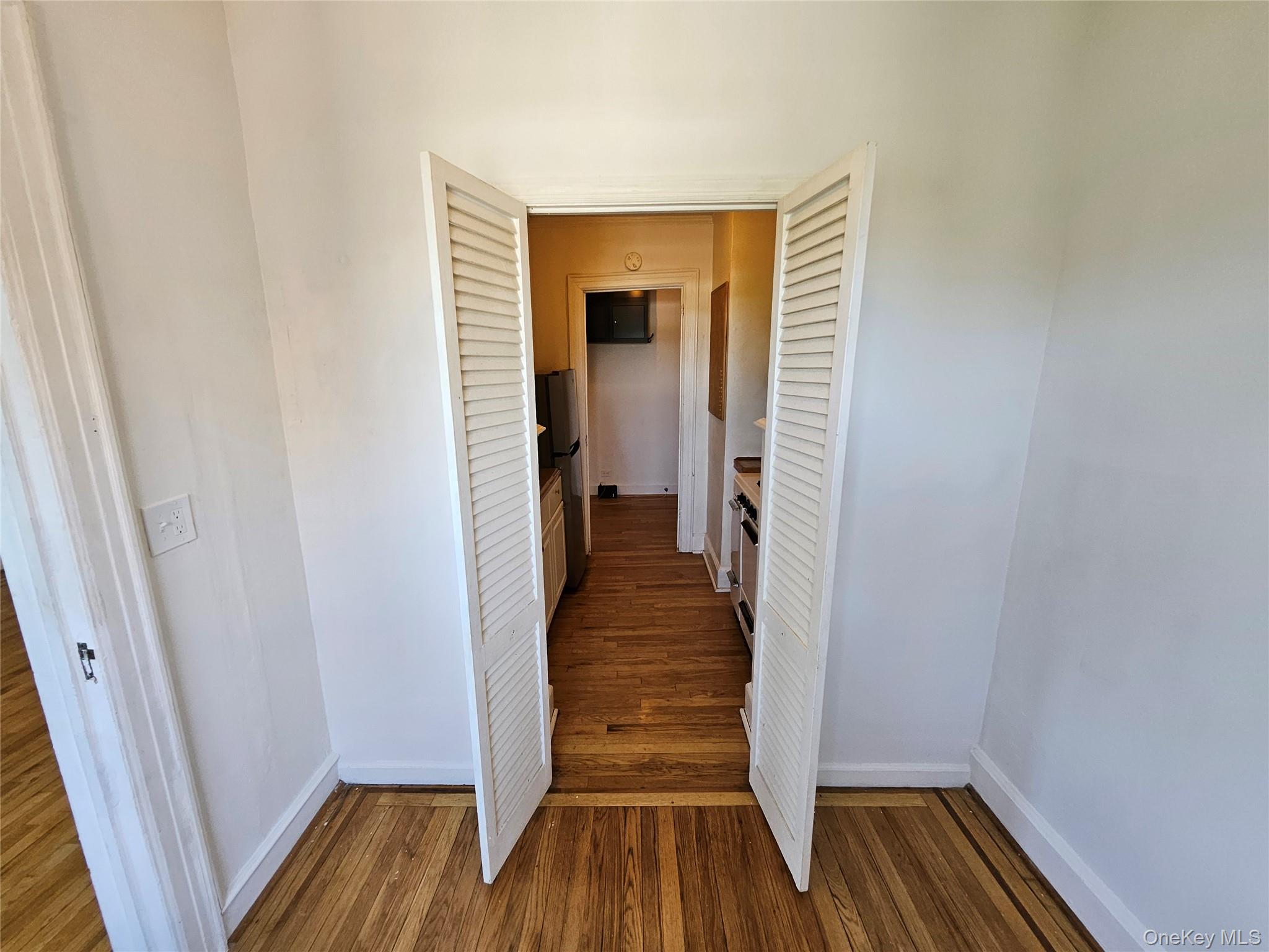 23 Old Mamaroneck Road, Unit 5K photo 12