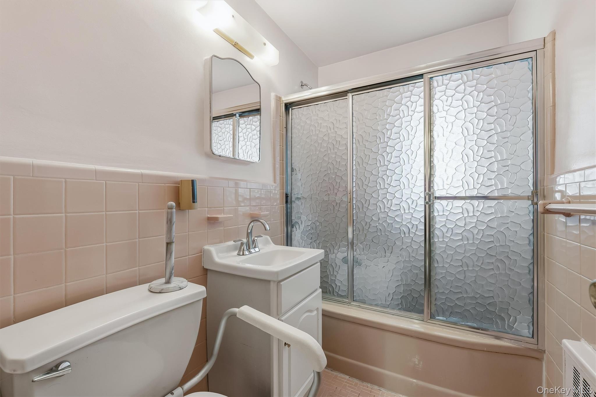 2324 Westervelt Avenue – For Sale photo 22