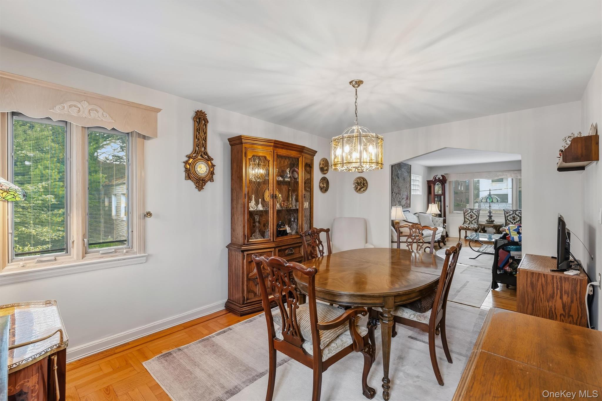 2324 Westervelt Avenue – For Sale photo 9