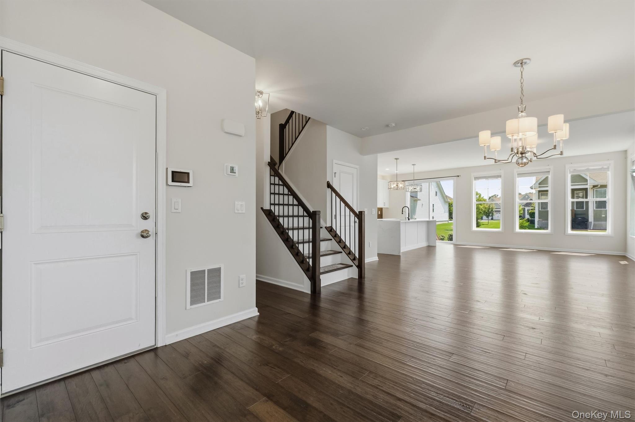 12 Fenton Way – For Sale photo 6