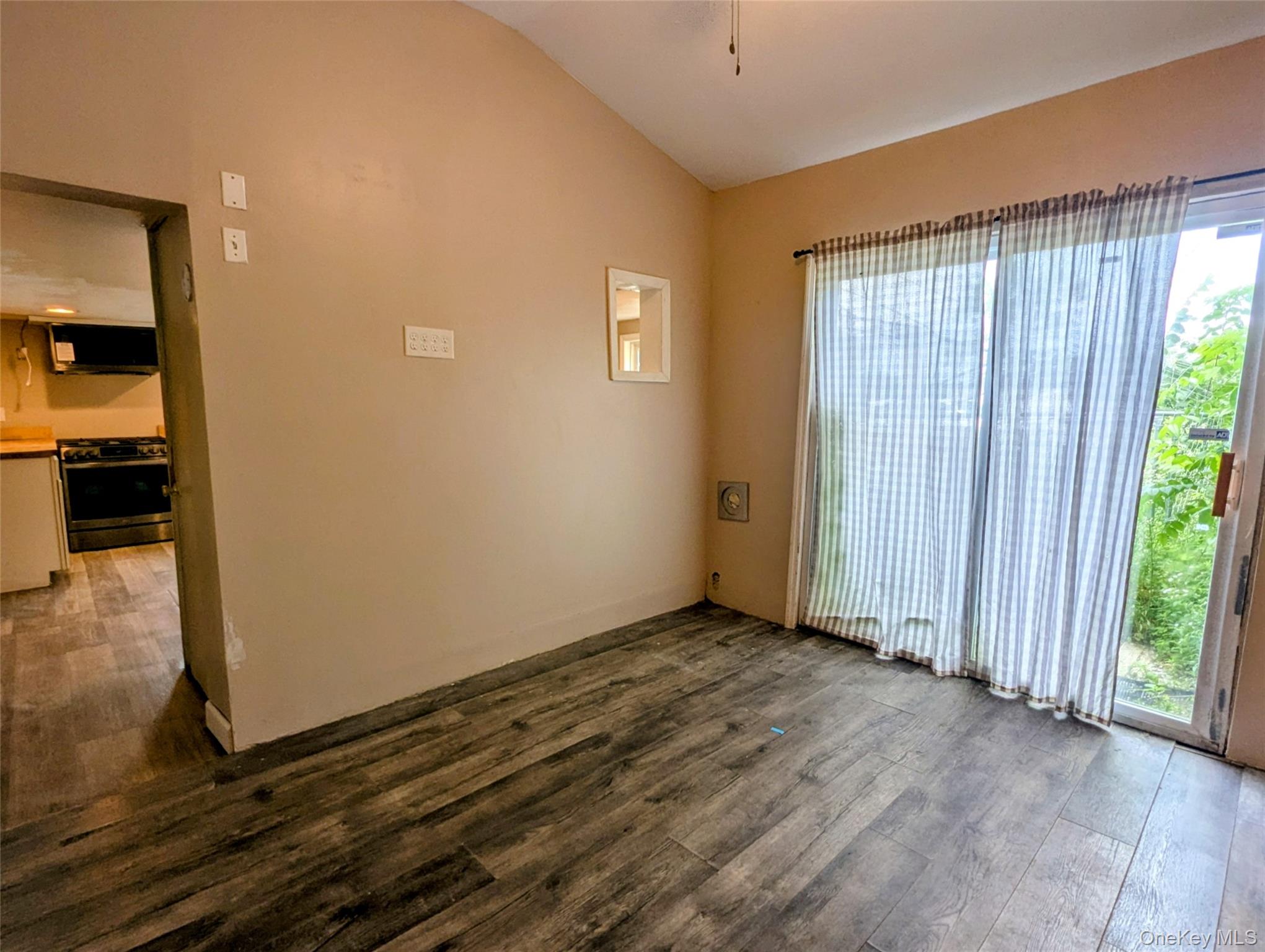 122 Castle High Road – For Sale photo 15
