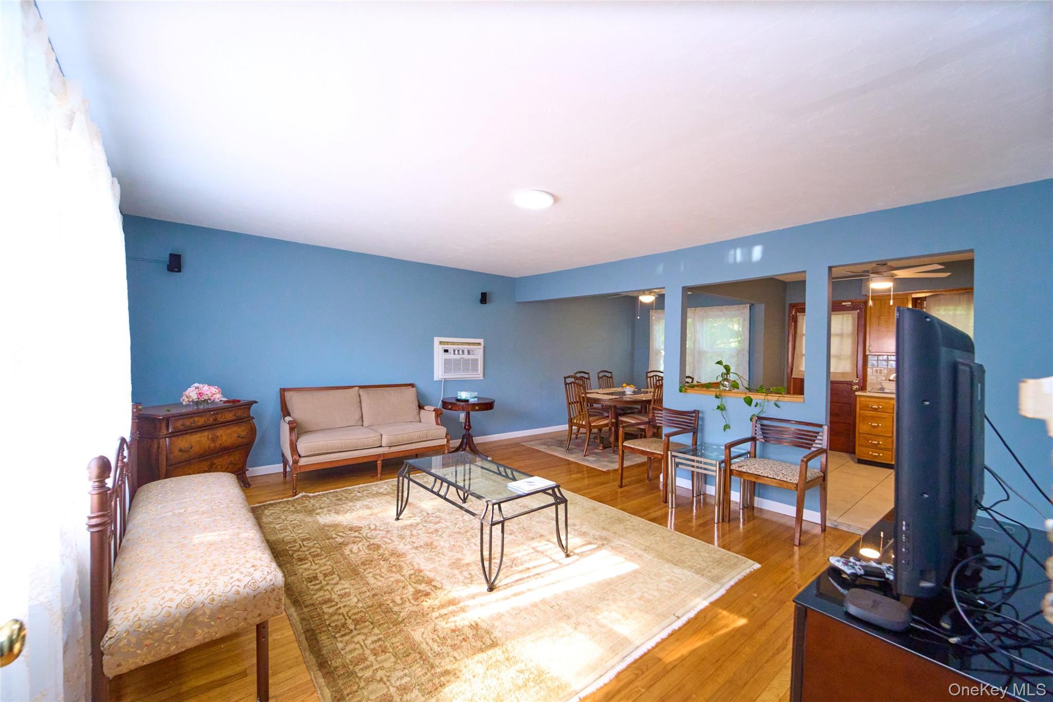 12 Goeller Avenue – For Sale photo 2