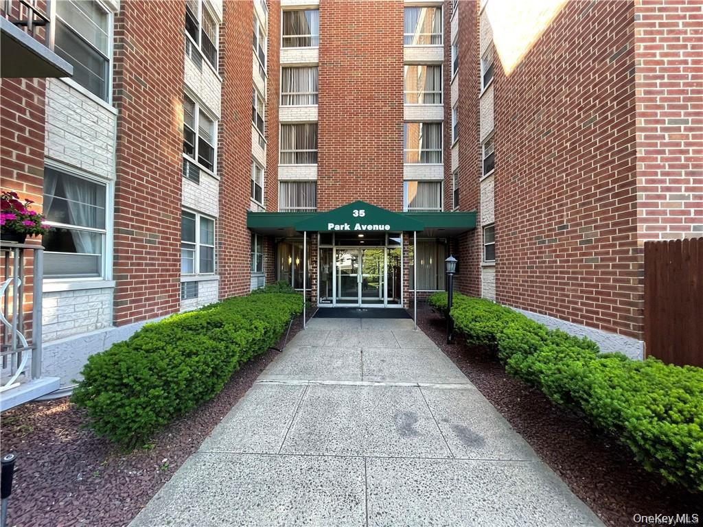 35 Park Avenue, Unit 6G photo 6