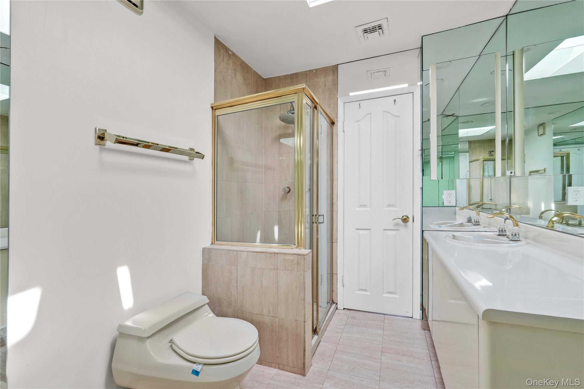 120-09 Riviera Court, Unit 10B photo 32