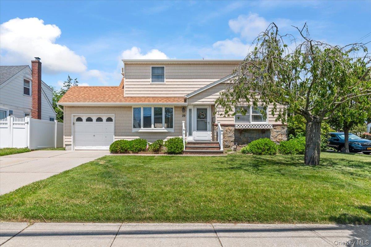 29 Edward Street – For Sale