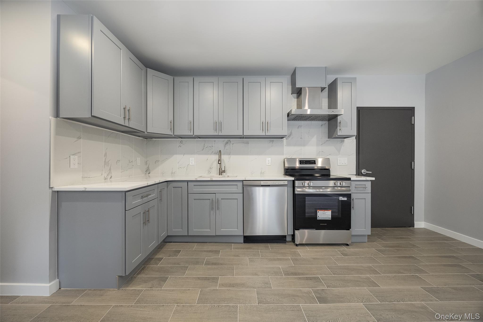126 Innis Avenue, Unit 2-4 photo 2