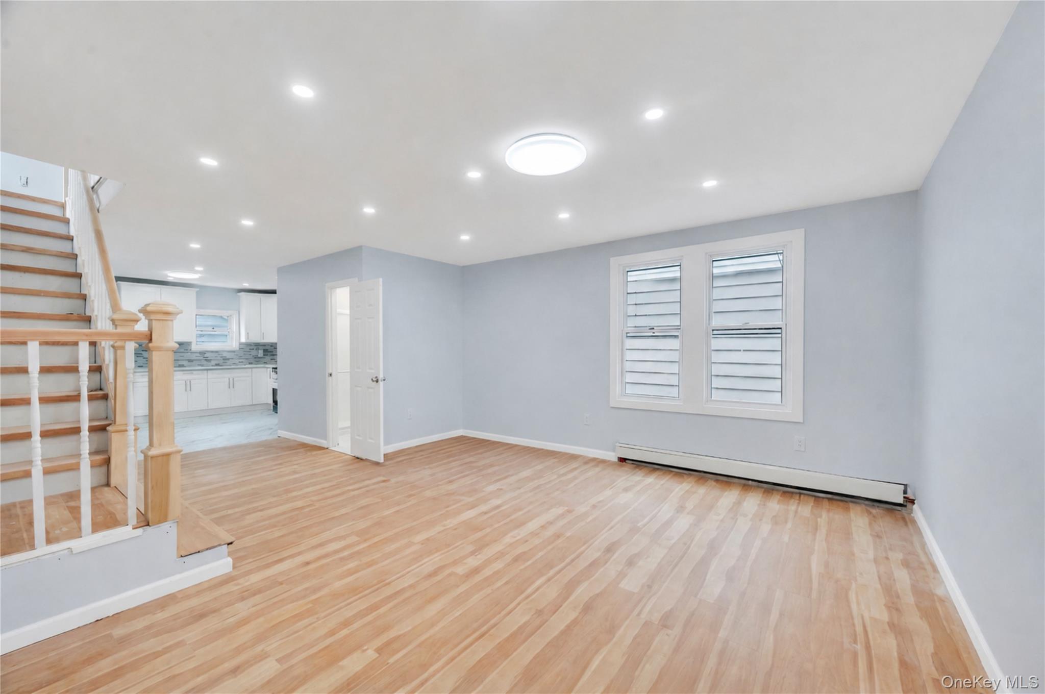 217-08 110th Road – For Sale photo 4