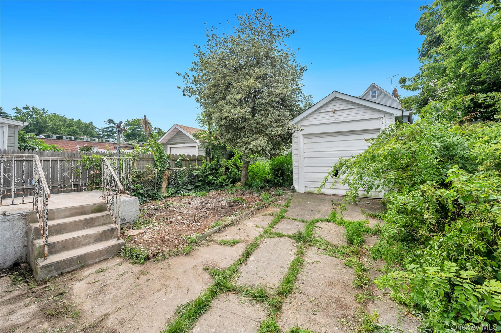 217-08 110th Road – For Sale photo 28