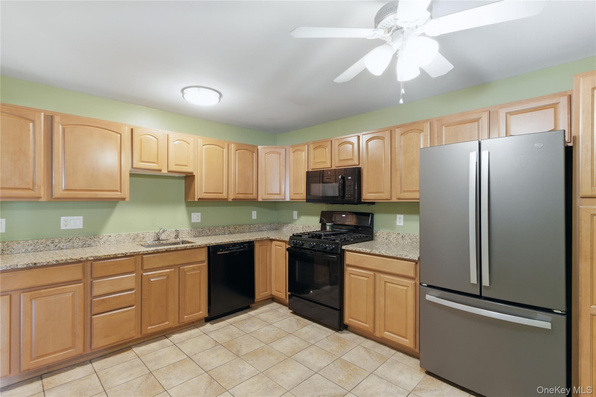 702 Scenic Lane – For Sale photo 9