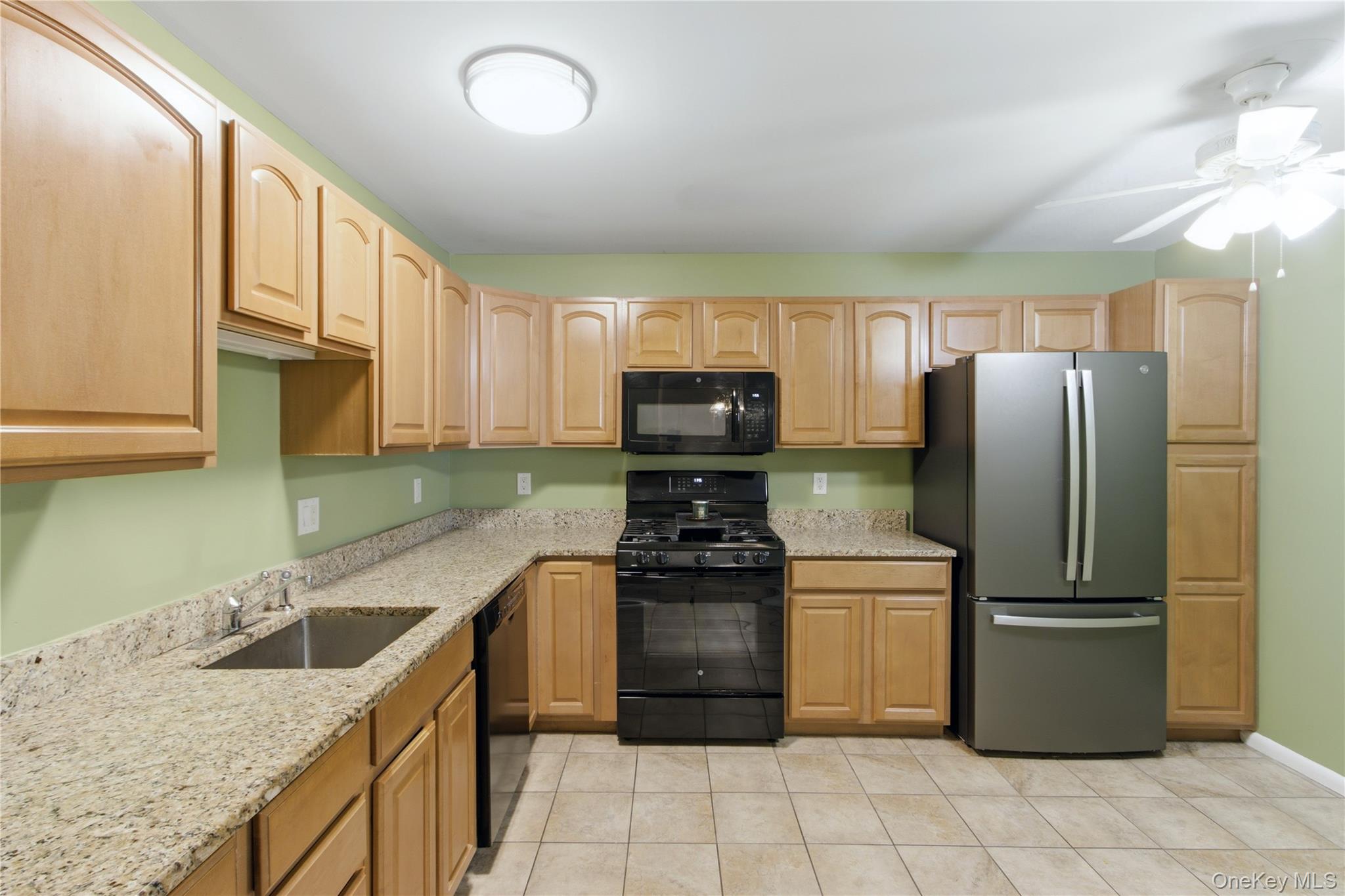 702 Scenic Lane – For Sale photo 10